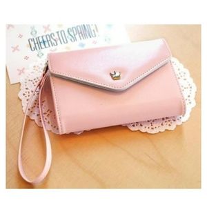 Donbrook hand made Crown wristlet